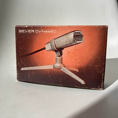Vintage Beyerdynamic M55 HL – Black suit, silver soul (1970) image 5
