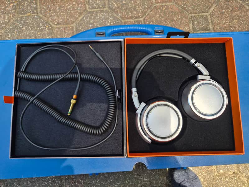 Neumann NDH 20