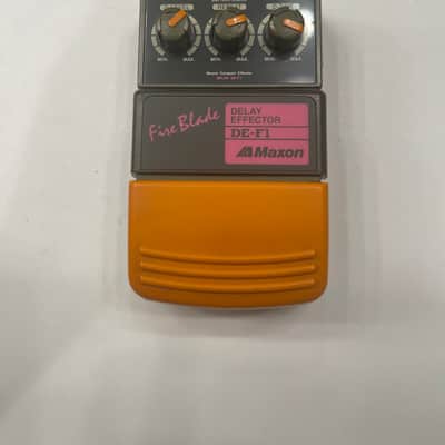 Maxon DE-F1 Fire Blade Digital Delay Rare Vintage Guitar Effect Pedal MIJ Japan image 1