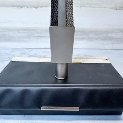 AKG C414 EB Condenser Microphone image 7