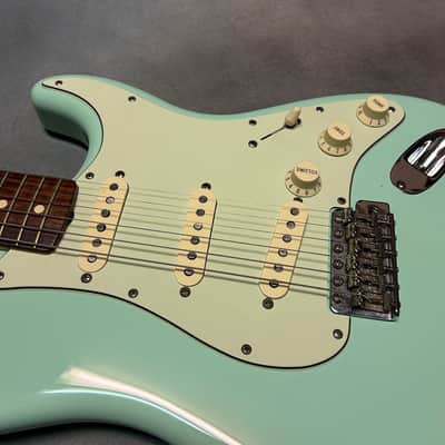 2019 Fender Vintera 60's Stratocaster Seafoam Green image 10