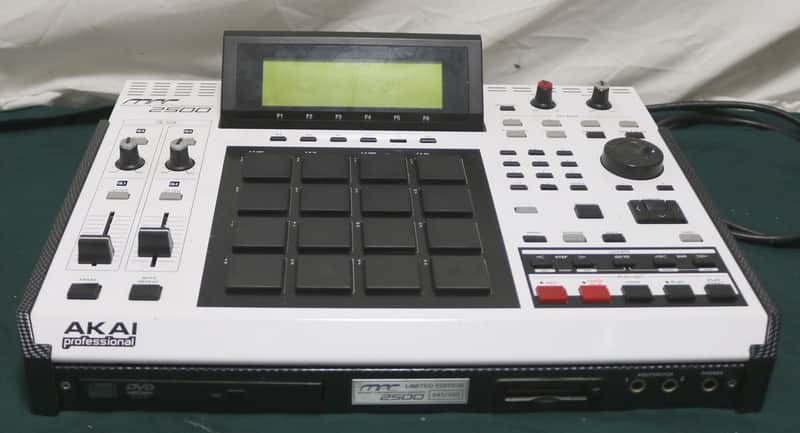 Akai MPC 2500 Limited Edition 247/500 White W/ Carbon fiber Print Sides image 1