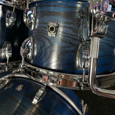 Ludwig Classic Oak Studio 4-Piece 10/12/16/22 Drum Kit Set in Blue Burst Satin Stain image 6