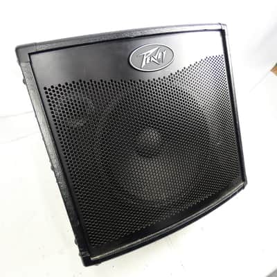 Used Peavey TKO 115 TOUR SERIES BASS COMBO Bass Amps image 2