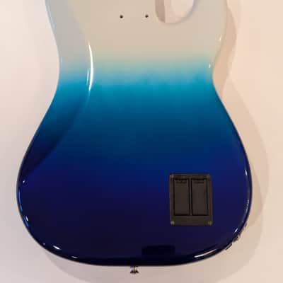 Left Handed 2022 Fender Player Plus Precision PJ bass Bel Air Blue fully loaded body image 8