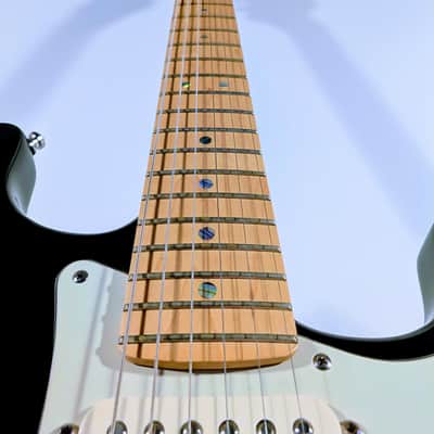 2002 Fender American Deluxe Stratocaster with Maple Fretboard - Montego Black image 12