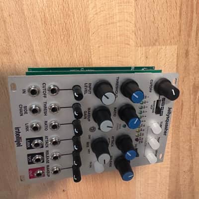 MINT Intellijel Jellysquasher Analog Compressor / Tone Shaper / Filter Eurorack SVF image 6