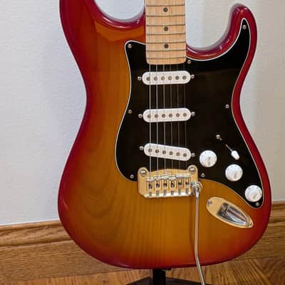 G&L Legacy USA 2002-2004 - Sunburst image 4