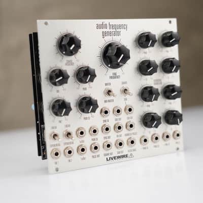 Livewire Audio Frequency Generator Eurorack Synthesizer Module #58426 image 5