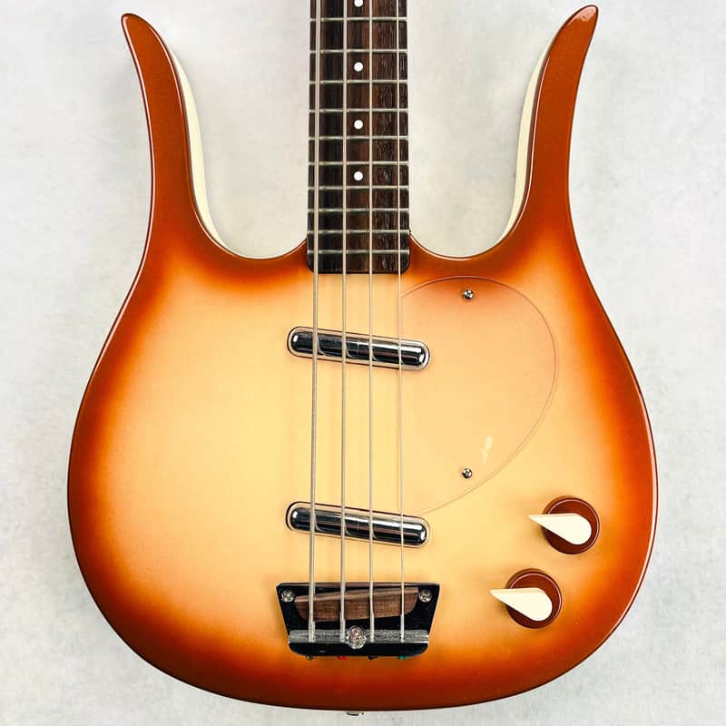 2022 Danelectro Longhorn Bass Copperburst