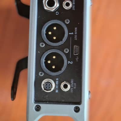 Zoom Zoom F4 Professional Field Recorder | 4-Channel | Power Cable & Battery Compartment image 16