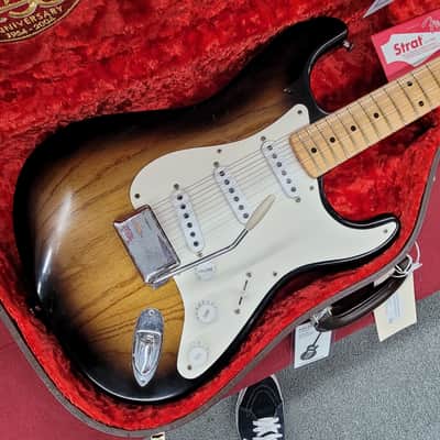 Fender Custom Shop Limited Edition 50th Anniversary '54 Stratocaster Masterbuilt By Yuriy Shishkov 2004 - Reliced 2-Tone Sunburst image 3