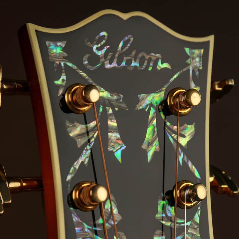 2017 Gibson SJ-200 Custom Vine Autumn Burst Acoustic Guitar J-200