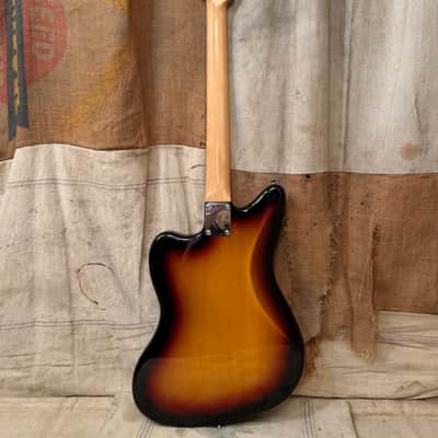 Fender MIJ Traditional 60s Jazzmaster 2023 - Sunburst image 5