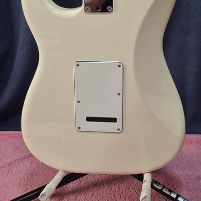 Fender American Standard Stratocaster 2016 - Olympic White image 17