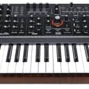 Sequential Pro 3 SE 37-Key 3-Voice Monophonic / Paraphonic Synthesizer 2020 - Present - Black with Wood Sides (O-1736)