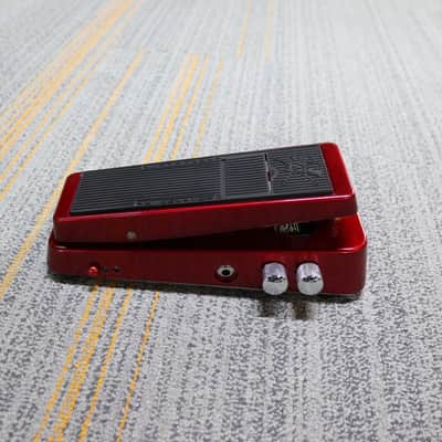 Dunlop Dunlop Slash Signature Cry Baby Wah - Red image 4
