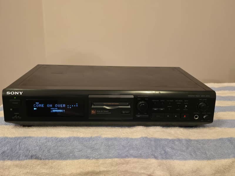 Sony MDS-JE510 minidisc player recorder deck July 1997 - Black image 1