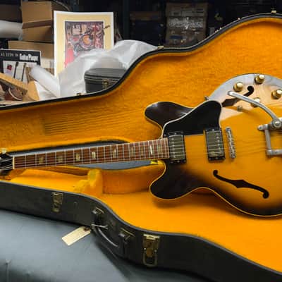 Gibson ES-335 TD w/Bigsby 1966 - Sunburst #851427 image 2