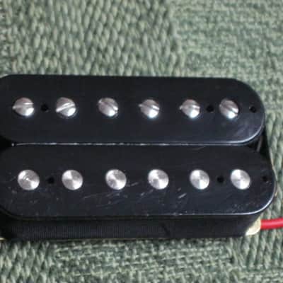 ONE used (less than light average wear) Epiphone BHC 57(CH)G Black Humbucker, 8.7k, Alnico V (+ screws & springs) for DOT: can go in Neck or Bridge position / for LP: Neck position / for SG Neck position (from 2010s) image 10