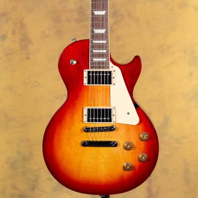 2024 Gibson Les Paul Studio Heritage Cherry Sunburst image 3