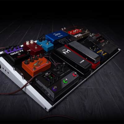 Line 6 HX Stomp Guitar Multi-Effects Pedal image 3