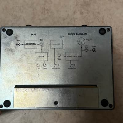 Trace Elliot TAP1 Acoustic Guitar Preamp Direct Box Guitar Effect Pedal Trace Elliot TAP1 Acoustic Guitar Preamp Direct Box Guitar Effect Pedal image 3