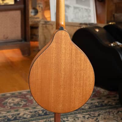 Eastman PCH-M104-GB Solid Spruce/Laminated Mahogany Goldburst Flattop A-Style Mandolin #0051 image 9