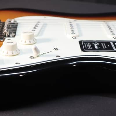 Fender 70th Anniversary Player Stratocaster 2023 - Present - Anniversary 2-Color Sunburst image 14