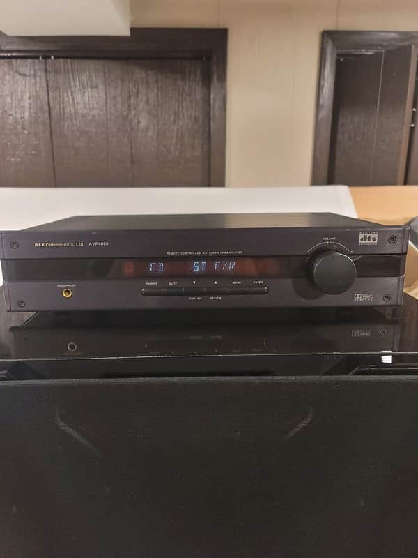 B&K AVP4090 PREAMP/PROCESSOR W/ ORIGINAL REMOTE image 1