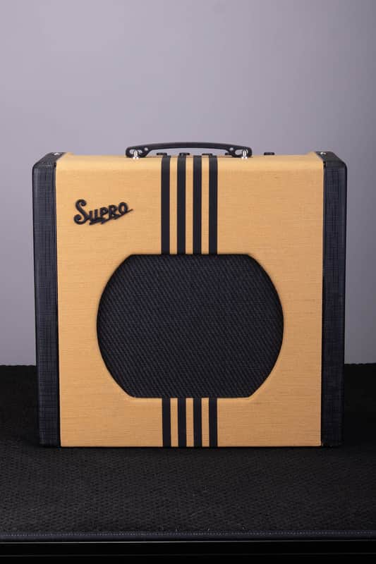 Supro Delta King 12 Tube Combo Amplifier - 1x12, 15-Watt, Tweed/Black image 1