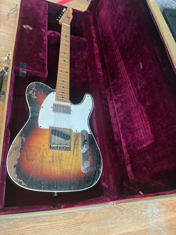 Rock N Roll Relics Richards in 3 colour sunburst image 1