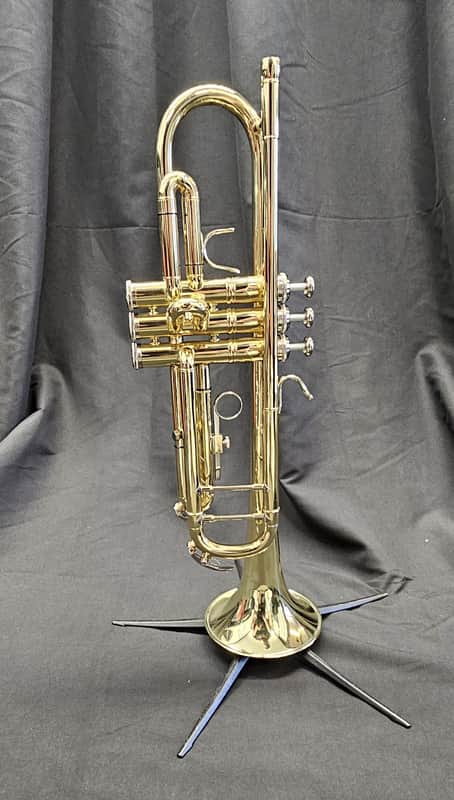 Austin Custom Brass TR-1 Bb Student Trumpet 2026 - Lacquered Brass w/ case image 1
