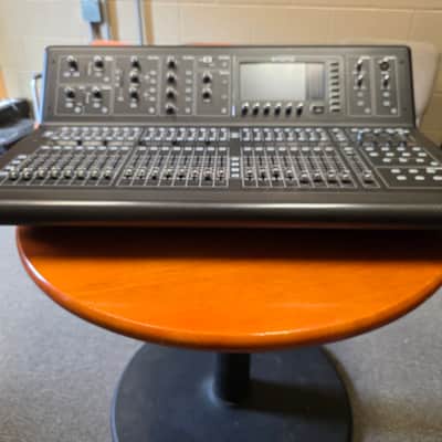 Midas M32 LIVE 40-Channel Digital Console 2014 - Present - Black image 2
