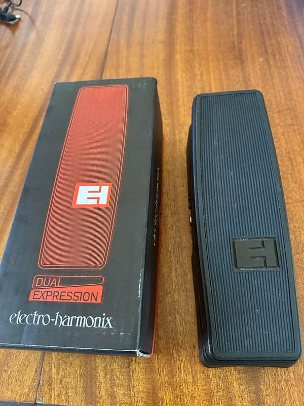 Electro-Harmonix Dual Expression