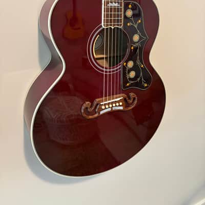 Gibson SJ-200 Standard (2020 - Present) image 1
