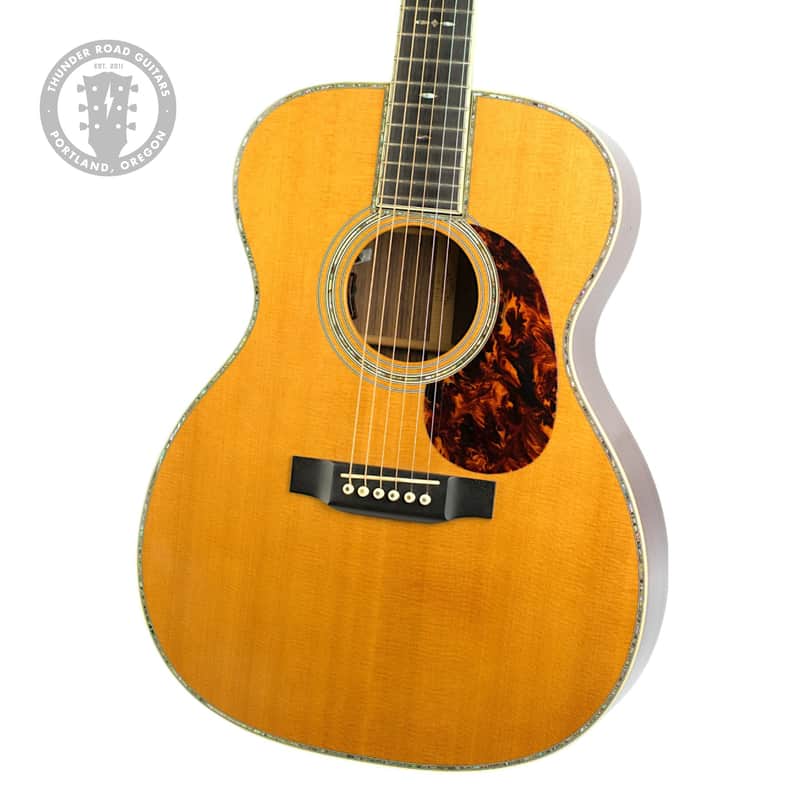 Martin 000-42