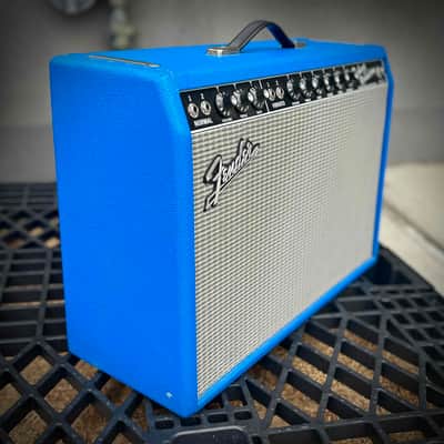 2009 Fender '65 Deluxe Reverb Reissue LTD "Electric Blue" 22-Watt 1x12" Combo image 3