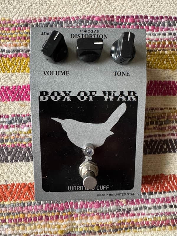 Wren and Cuff Box of War