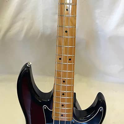 Peavey Fury 1983-84 - Burgundy Burst image 3