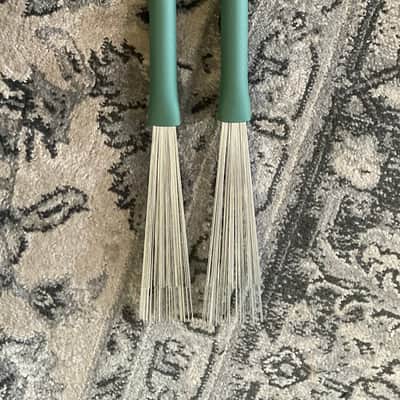 Vic Firth SB Split Brushes (Pair) image 3