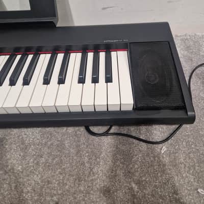 Yamaha Piaggero Keyboard NP-12B - Portable Digital Piano - Excellent w/ Original Box & Sustain Pedal image 5