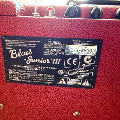 Fender 2230504393 BLUES Junior III Limited Edition 2016 - Red blood limited image 9