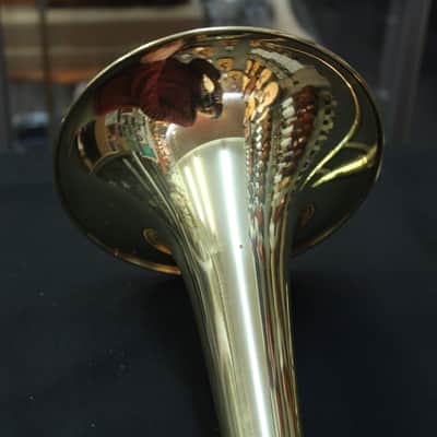 Yamaha YSL-354 Standard Trombone 2010s - Lacquered Brass image 8