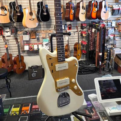 Squier J Mascis Jazzmaster with Laurel Fretboard - Vintage White image 1