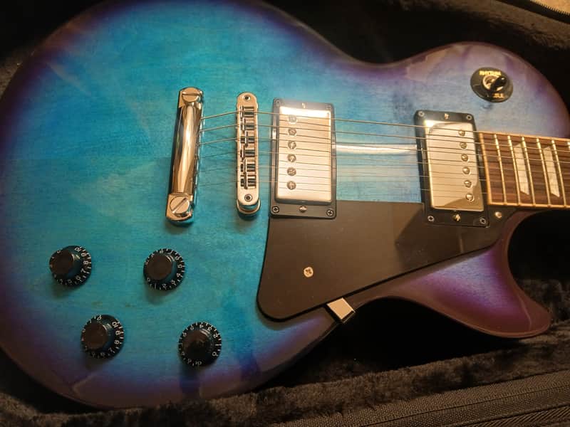 Gibson Les Paul Studio 2024 - Present - Blueberry Burst image 1