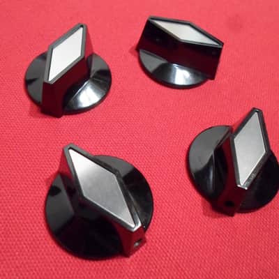Rickenbacker Rogan TV knob  Black/Silver image 11