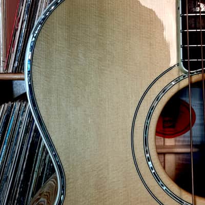 Gibson J-200 1995 - Natural image 2