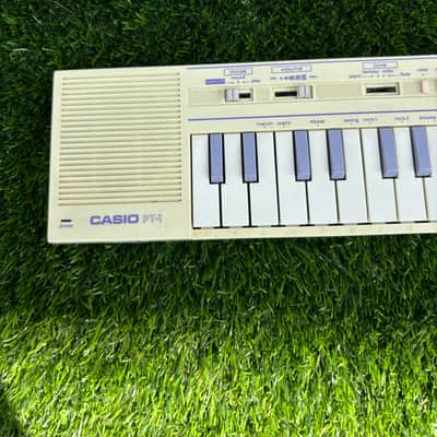 Casio PT-1 29-Key Mini Synthesizer 1982 - 1988 - Pastels-Cream image 3