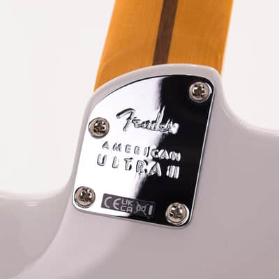 Fender American Ultra II Stratocaster with Maple Fretboard 2026 Avalanche 3676gr image 12